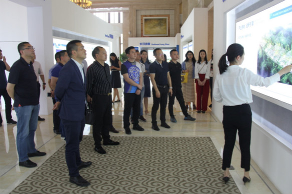 5_meitu_11.jpg 5_meitu_11.jpg